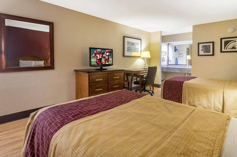 Red Roof Inn Галф Шорс Экстерьер фото